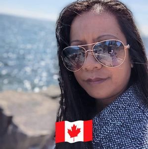 Meet your Posher, Claire